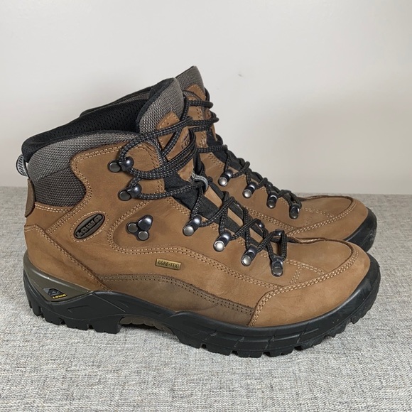 Lowa Renegade GORE - TEX® Mid All - Terrain Boots - Picture 2 of 8
